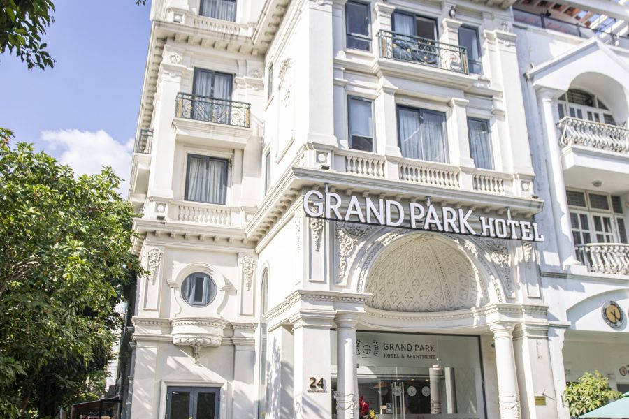 Grand Park Hotel