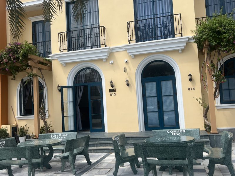 Luxury 3 bedroom Corner Villa – Novaworld Phan Thiet