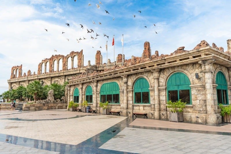 Quảng trường La Mã - Ga An Thới